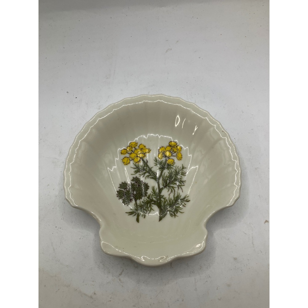 Botanica San Francisco‎ Shell Trinket Dish Floral Yellow Accent Decor